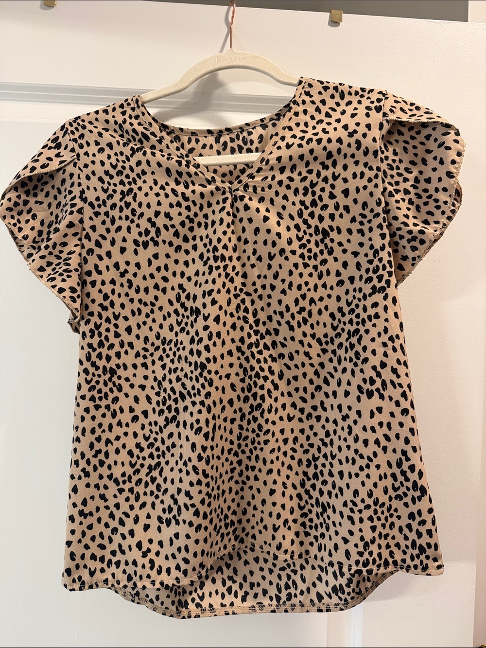Women’s Beige Animal Print Flutter Sleeve Top